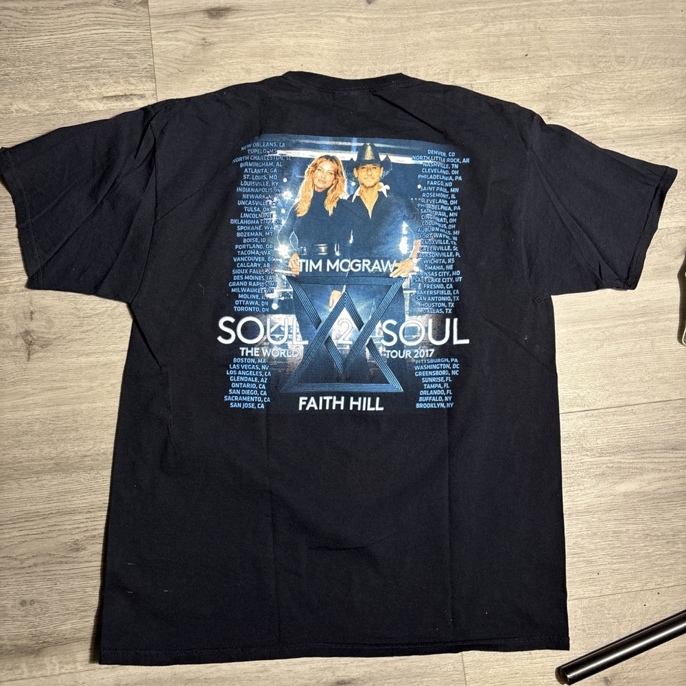 Tim McGraw‎ Faith Hill Soul2Soul Tour 2017 Concert T-Shirt Black Size - Picture 3 of 6